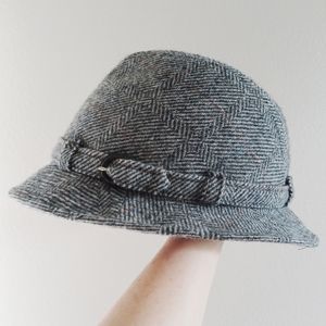 Edinburgh Woollen Mill wool hat